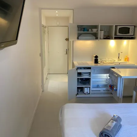 캐널 스튜디오 - 가레 드 레스트