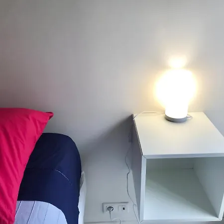 캐널 스튜디오 - 가레 드 레스트 *