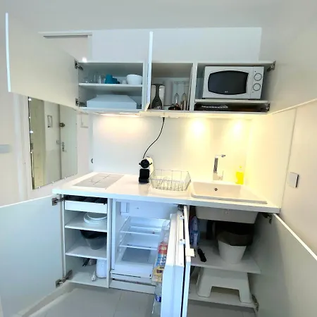 캐널 스튜디오 - 가레 드 레스트 아파트 *