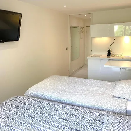 캐널 스튜디오 - 가레 드 레스트