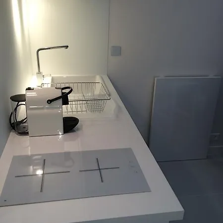 아파트 캐널 스튜디오 - 가레 드 레스트 *