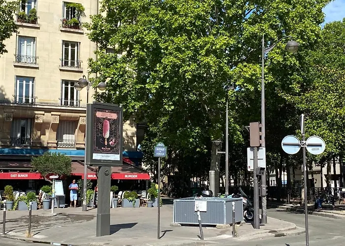 Canal - Gare De L'est *