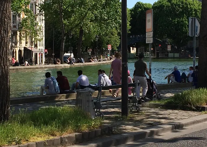 Canal - Gare De L'est * Παρίσι