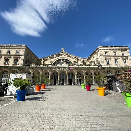 Canal - Gare De L'est * París